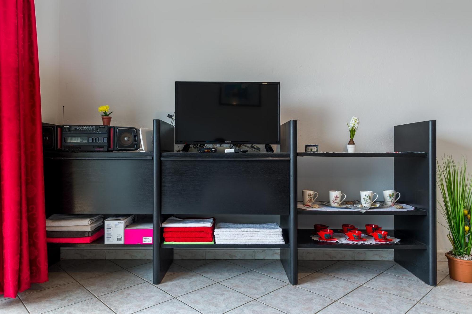 שמריקה Apartments Claudia מראה חיצוני תמונה