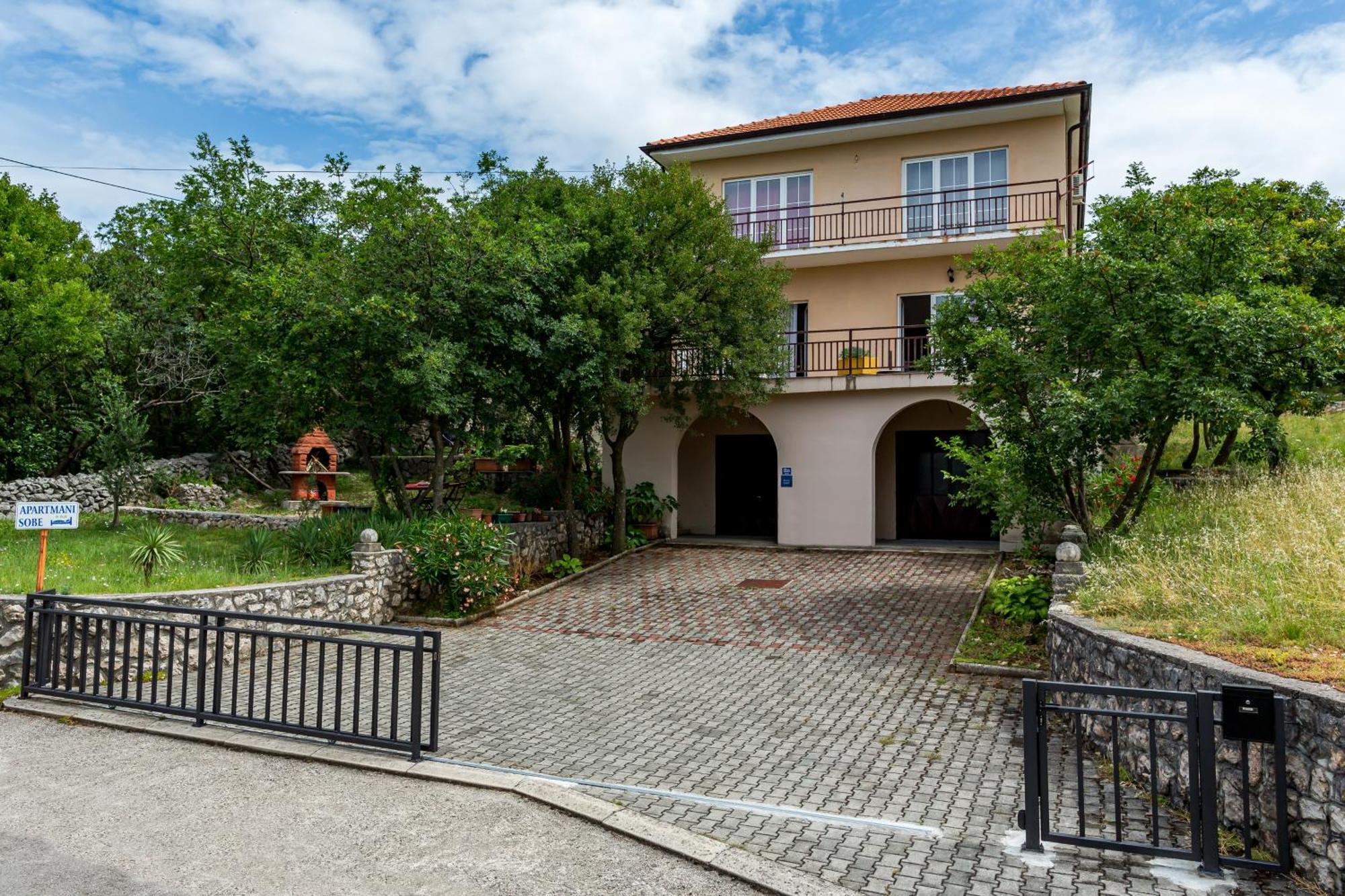 שמריקה Apartments Claudia מראה חיצוני תמונה